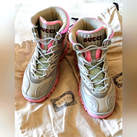 New. Gucci lace up booties - Picture 2 of 12